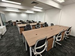 Robinson 77 (D1), Office #607307591